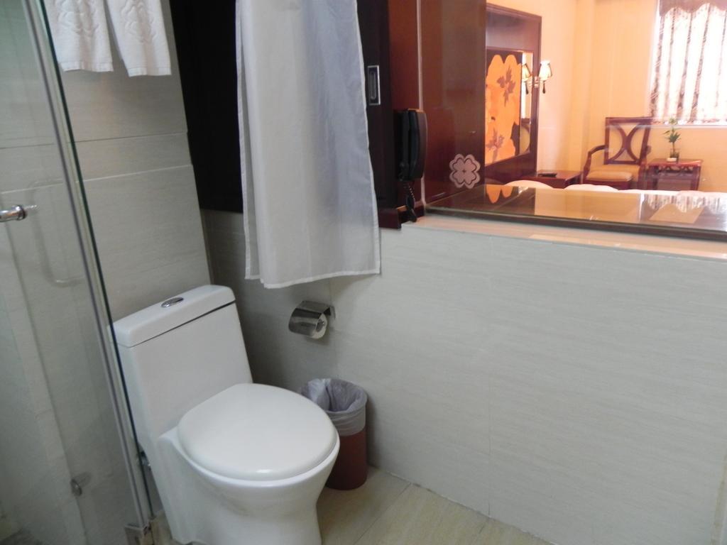 Shunde Oliva Hotel Kamer foto