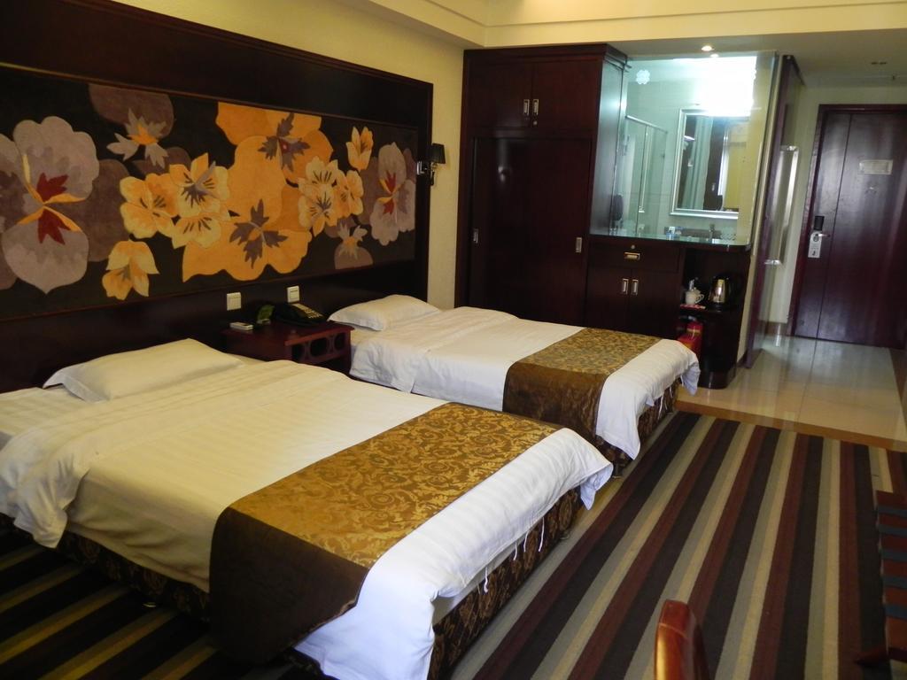 Shunde Oliva Hotel Buitenkant foto